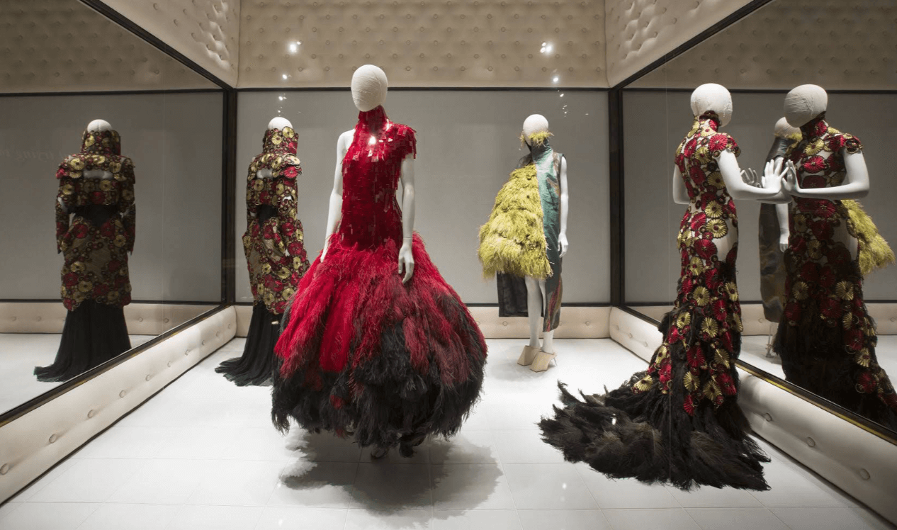 Коллекция одежды Savage Beauty от Alexander McQueen