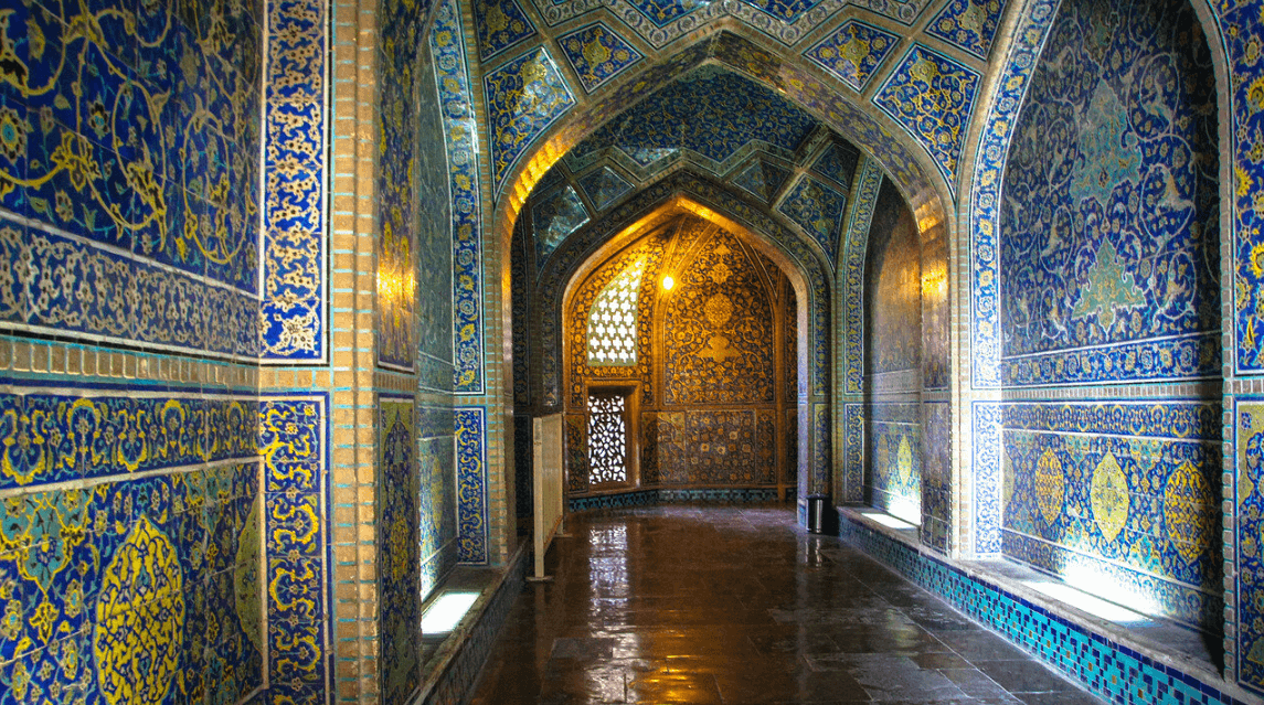 мечеть с арабесками
